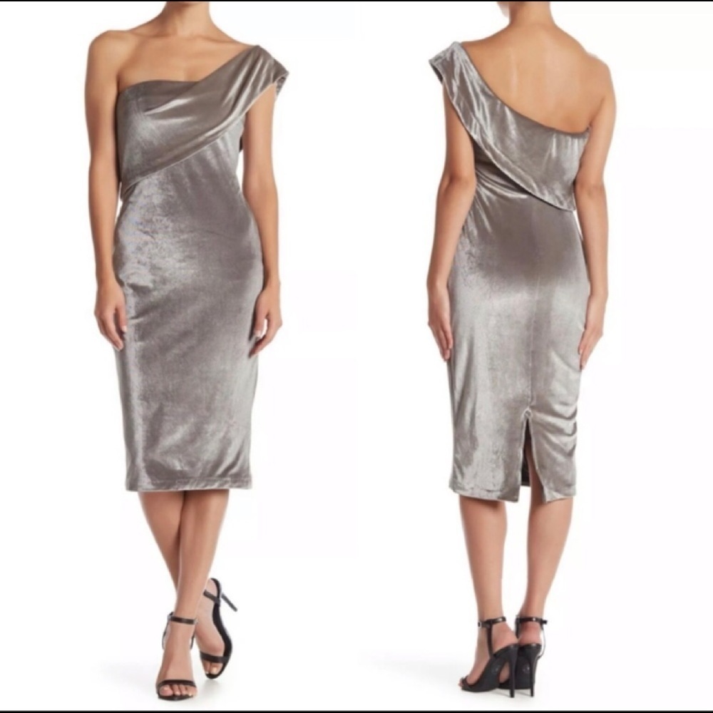 Likely Women’s Velvet Pewter Dress‎